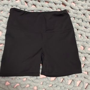 biker shorts with pocket